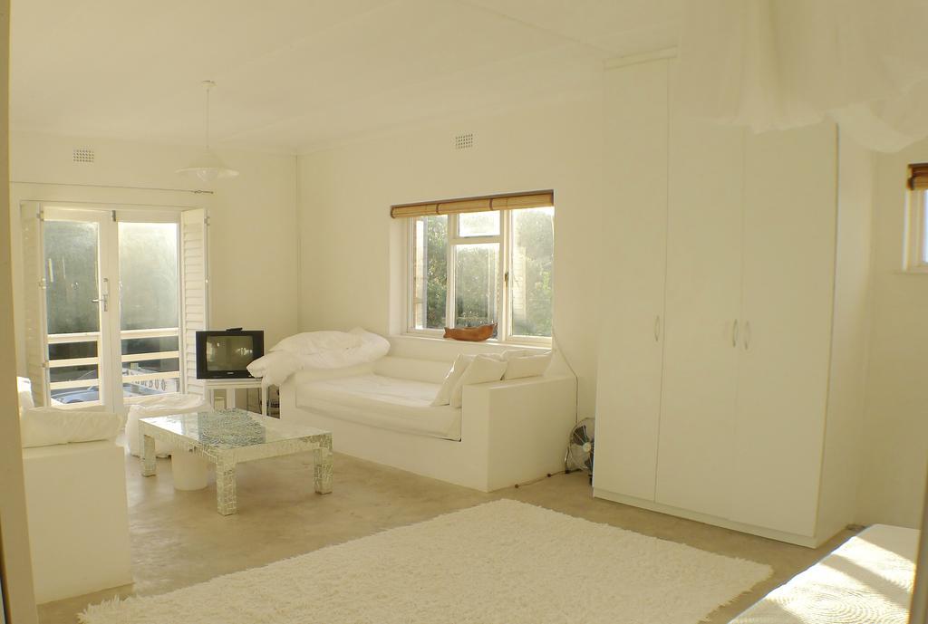Bamboo Beach Seaside House Otel Hermanus Dış mekan fotoğraf